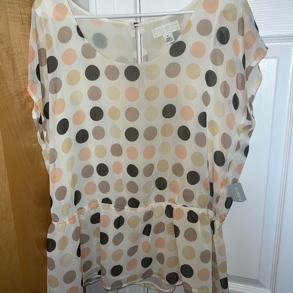 Polka Dot Around